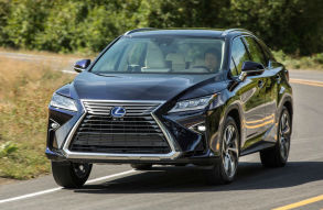 Lexus запустил продажи нового поколения RX в России