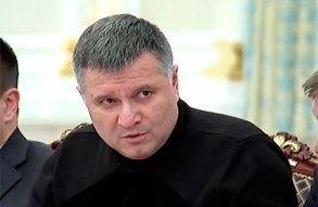 Скандал с Саакашвили раскачивает кресло Авакова?
