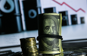 Хедж-фонды свернули рекордное количество ставок на удешевление нефти