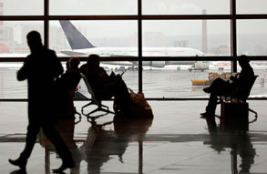 Перегруз ответственности. За развитие московских аэропортов заплатят пассажиры?