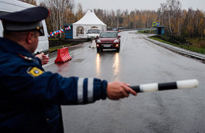 Верховный суд не разрешил отобрать права за обгон по «встречке»