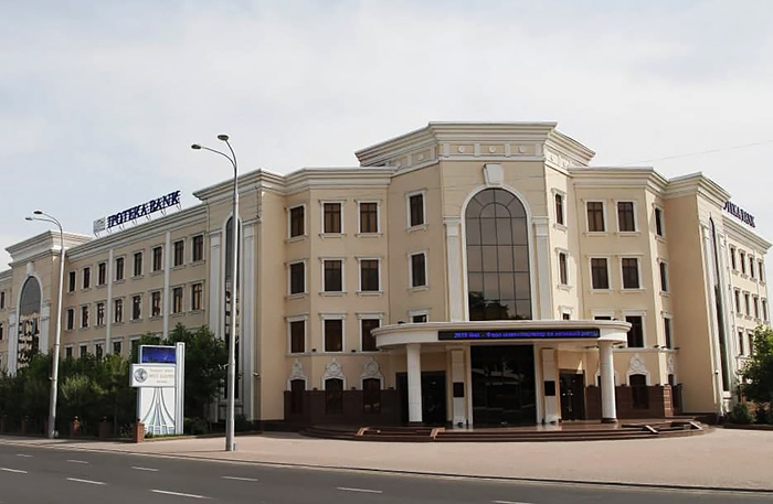 Umid Babaxanov/Wikipedia
