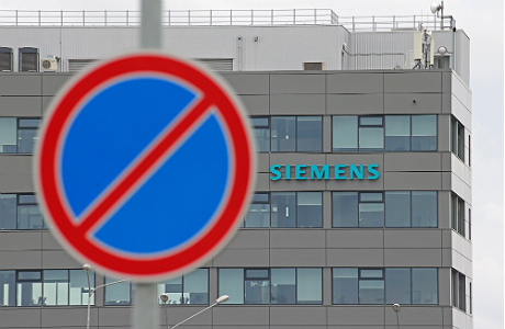 Siemens: турбины оказались в Крыму незаконно, поставки прекратятся