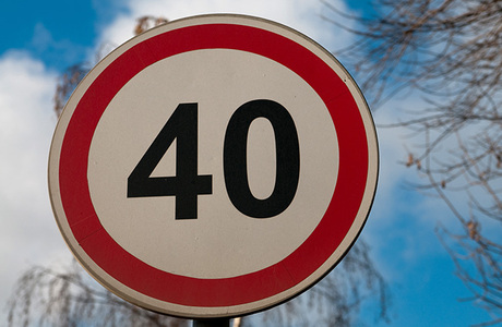 МВД и Минтранс предлагают штрафовать на 500 рублей за превышение скорости на 10-20 километров в час
