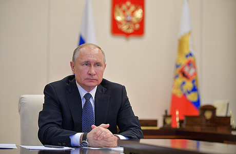 Путин спросил мнения вирусологов о перспективе сокращения нерабочих дней