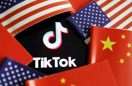Трамп требует продать TikTok американской компании до 15 сентября. В Китае называют это «кражей»