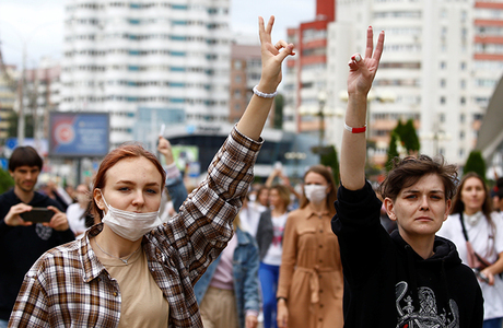 В Белоруссии продолжаются протесты и забастовки. Глава МВД взял ответственность за травмы людей на себя