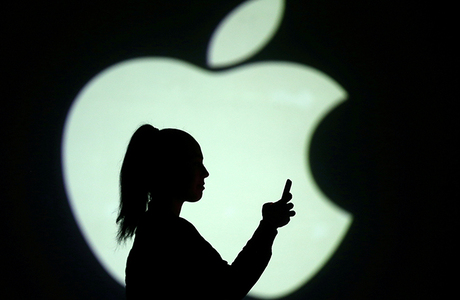 Bloomberg: Apple хочет выпустить дорогой VR-шлем в 2022 году