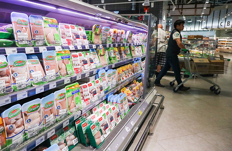 Российские производители мяса птицы и яиц решили не повышать цены на продукцию два месяца