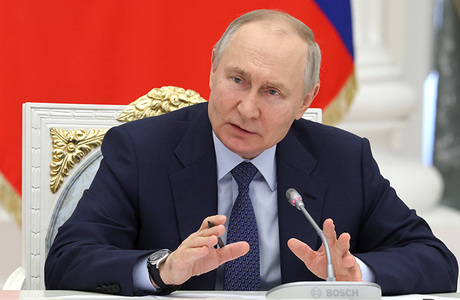 Путин: государство продолжит снижать административную нагрузку на бизнес