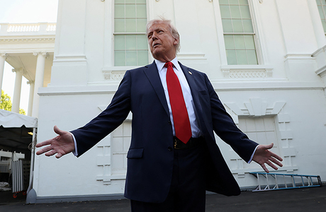 Трамп обвинил Зеленского в препятствовании установлению мира с Россией