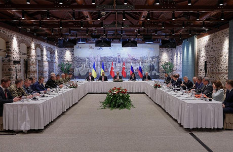 Переговоры с участием России, Украины и Турции начались