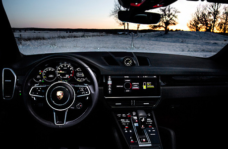 У ряда автомобилей Porsche в России произошел сбой