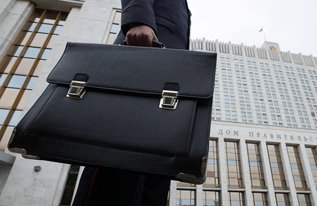 Депутаты хотят избавить чиновников от необходимости ежегодно подавать декларации о доходах