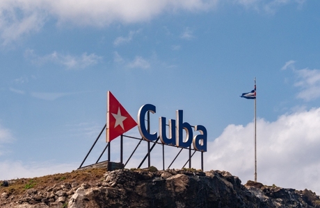 Топливный кризис на Кубе парализовал авиасообщение