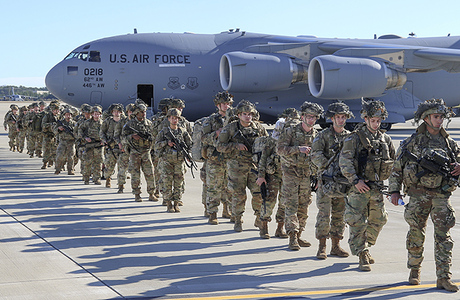 СМИ: США развернут штаб и три тысячи солдат на Ближнем Востоке