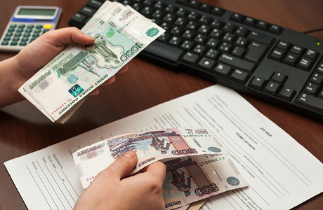 Экономика замедляется на фоне увеличения доходов работающих россиян