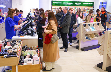 «Известия»: «Лэтуаль» закроет 150 магазинов