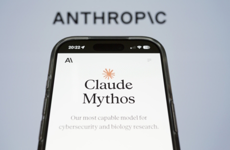 Anthropic возобновила доступ к своей модели Mythos 5 для ряда американских компаний и ведомств