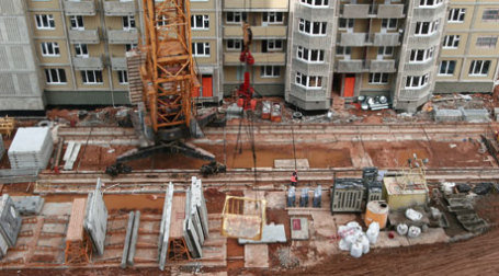 Строительство жилого дома. Фото: А.Беленький/BFM.RU