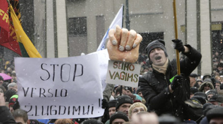 Акция протеста в Вильнюсе. Фото: REUTERS
