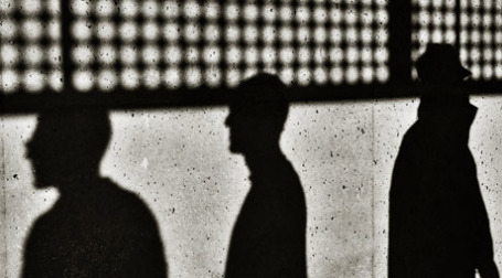 Многие ОВС сейчас работают без лицензии. Фото:  minwoo/flickr.com