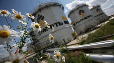 Рост цен на российскую нефть укрепляет позиции рубля. Фото: Роснефть