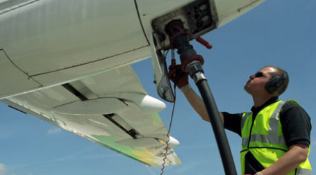 Туристы вынуждены дополнительно оплачивать авиакеросин. Фото: bp.com