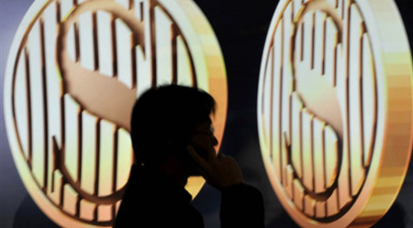 Доллар теряет позиции в качестве мировой резервной валюты. Фото: AFP