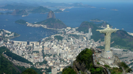 Статуя Христа в Рио Де Жанейро. Фото: stranymira.com