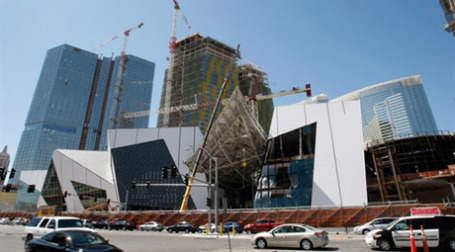 Строительство комплекса CityCenter в Лас-Вегасе. Фото: AFP