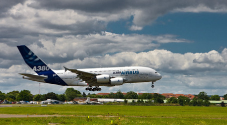 Самолет А-380 на авиасалоне Le Bourget 2009. Фото: sergeydolya.livejournal.com