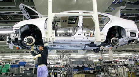 Сборка автомобилей Toyota. Фото: AFP