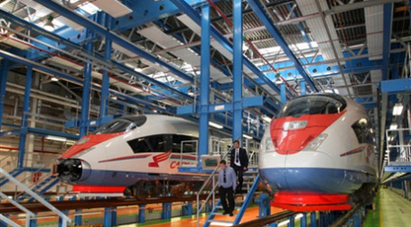 На проект «Сапсан» с восемью поездами Siemens Velaro компания РЖД потратила почти 1 млрд долларов. Фото: AFP