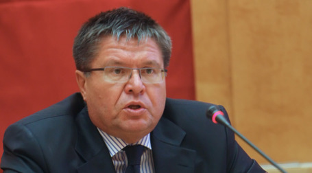 Алексей Улюкаев считает, что российские банки смогут распускать резервы на возможные потери по ссудам. Фото: РИА Новости