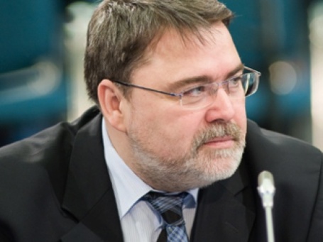 Игорь Артемьев объявил, что около 70% всех госзакупок в РФ с 1 июля 2010 года должны будут осуществляться через электронные аукционы. Фото: Митя Алешковский/BFM.ru