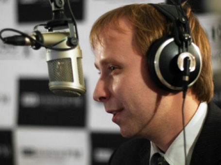 Сергей Карыхалин в студии радиостанции Business FM. Фото: Евгения Мангутова/BFM.ru