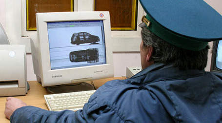 Ставки антикризисных импортных пошлин могут быть пересмотрены в первом квартале 2010 года. Фото: РИА Новости