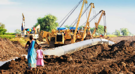 800-километровая труба – очень легкая цель, если кто-то в Мьянме решит воспротивиться китайским интересам. Фото: cnpc.com.cn/en