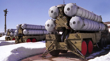 Российские С-300 никак «не долетят» до Ирана. Фото: РИА Новости