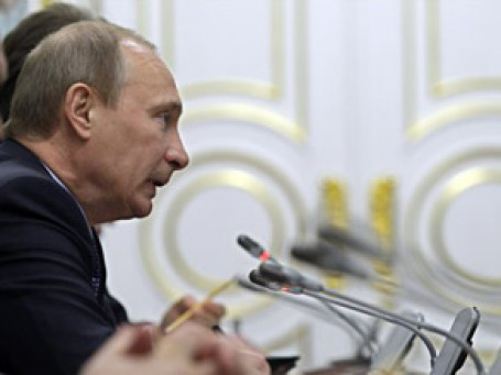 Владимир Путин пообещал налоговые каникулы для науки, культуры, образования и медицины. Фото: AP