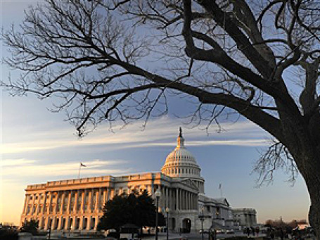 Конгресс США одобрил законопроект о здравоохранении. Фото: AP