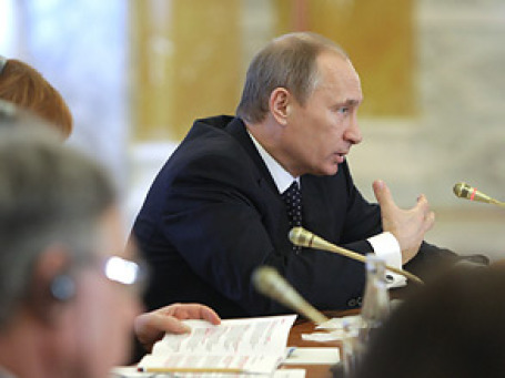 Премьер-министр РФ Владимир Путин озвучил новый пакет антикризисных мер по поддержке малого и среднего бизнеса. Фото: РИА Новости