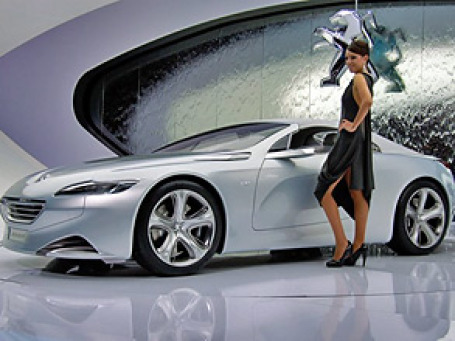 Peugeot WZX, представленный на Женевском автосалоне 2010. Фото: salon-auto.ch
