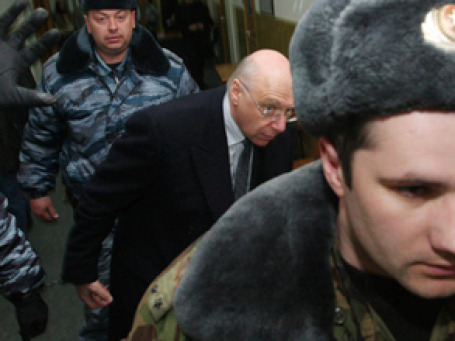 Басманный суд Москвы отказался избрать меру пресечения в виде залога для экс-владельца банка ВЕФК Александра Гительсона. Фото: РИА Новости