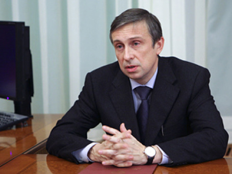 Владимир Миловидов сообщил, что ФСФР планирует публиковать свои новости в сети микроблогов Twitter. Фото: РИА Новости