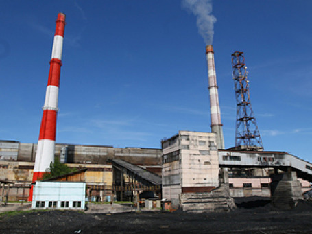 Байкальский ЦБК до приостановления работы в 2008 года сбрасывал в озеро ежегодно около 30–40 млн кубометров загрязненной воды. Фото: РИА  Новости