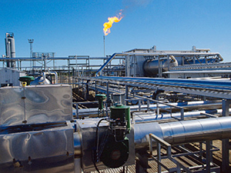 Добыча газа в России в январе-июне увеличилась более чем на 20%, а нефти — почти на 3%. Фото: РИА Новости