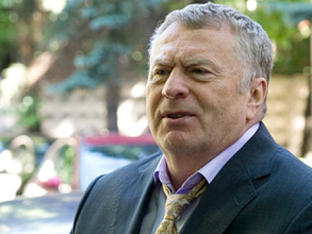 Владимир Жириновский пообещал суду: «Мы вас скоро самих всех удалим, скоро сами все пойдете под суд». Фото: РИА Новости