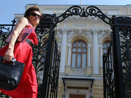 По наблюдениям ЦБ, в последнее время участились попытки банкиров «загнать» плохие активы в паевые фонды. Фото: РИА Новости